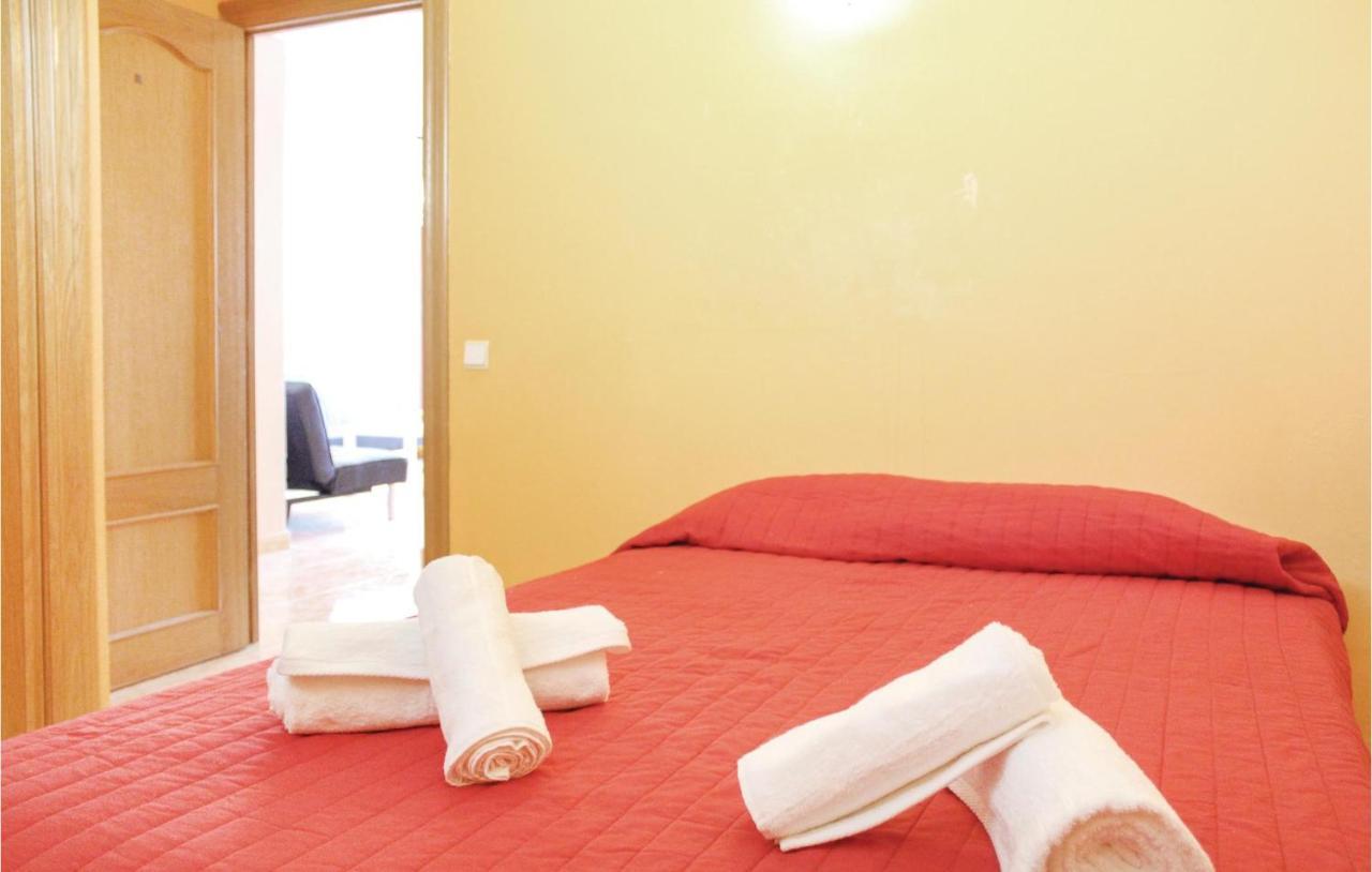 2 Bedroom Pet Friendly Apartment In Аликанте Экстерьер фото